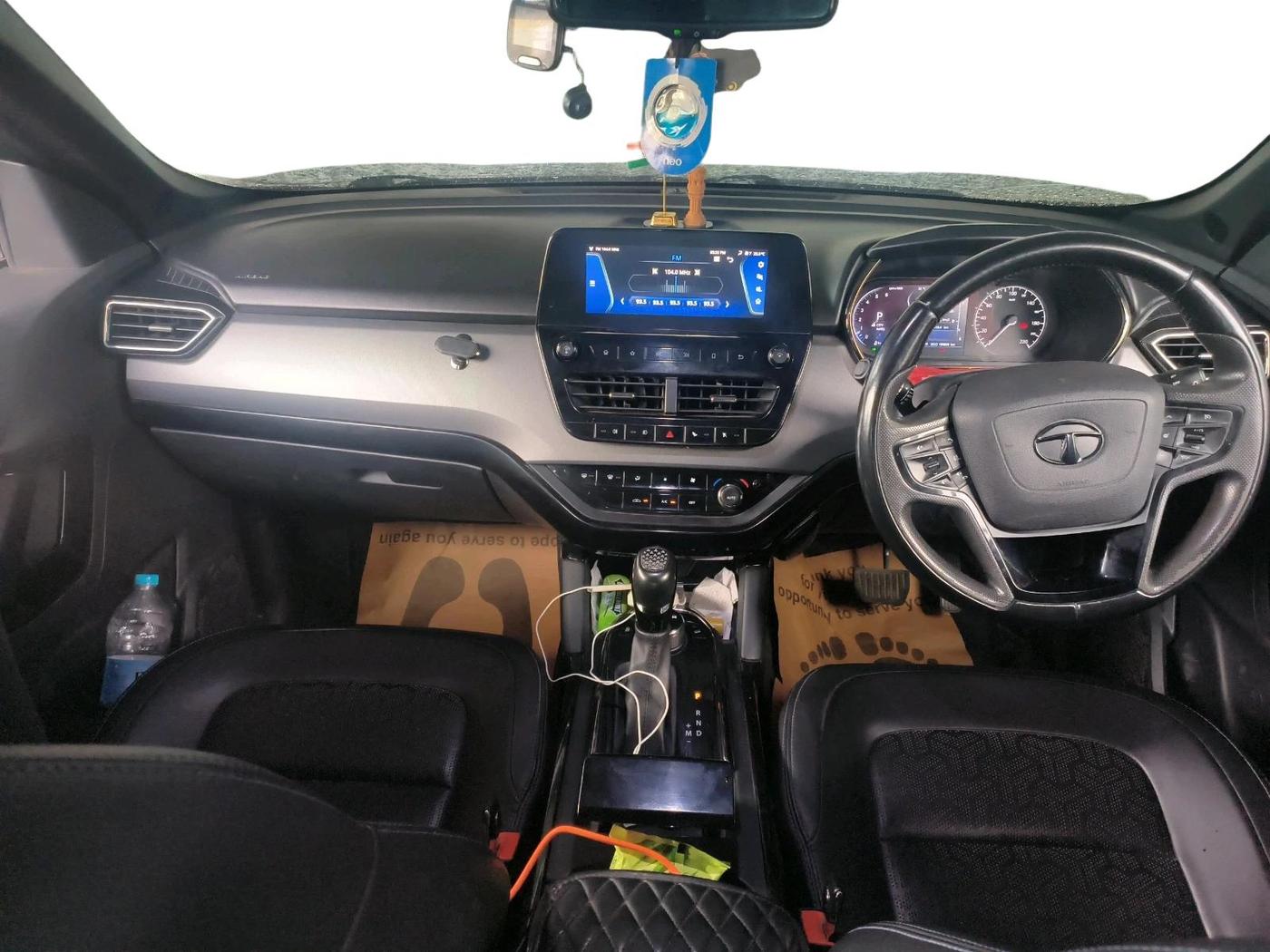 2021 Tata Harrier XZA PLUS 2.0L DARK EDITION, Diesel, Automatic, 1,09,826 km, interior
