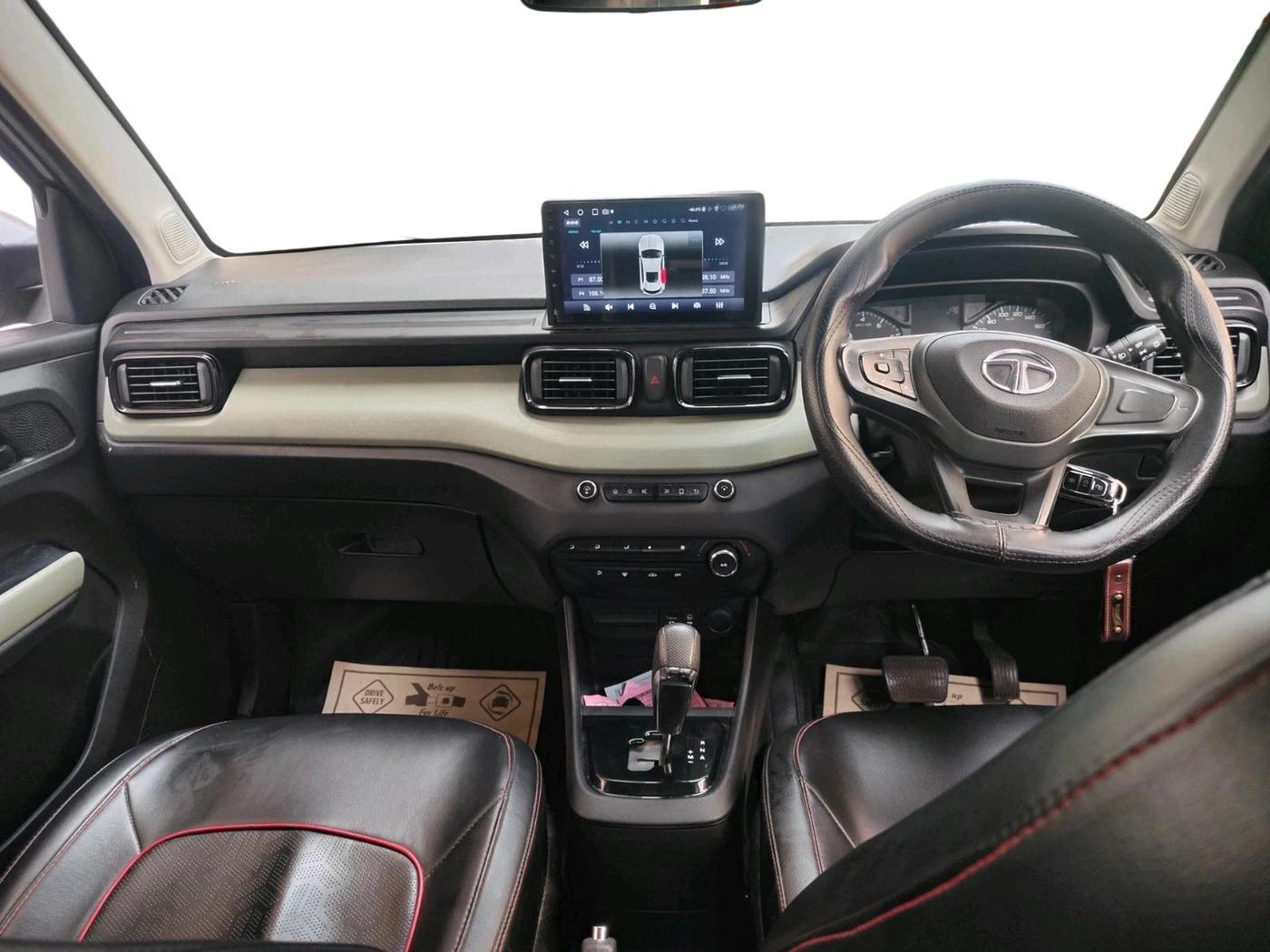 2022 Tata PUNCH ADVENTURE AMT, Petrol, Automatic, 29,179 km, interior
