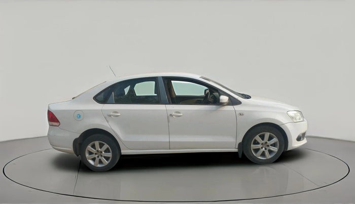 2011 Volkswagen Vento HIGHLINE 1.6 MPI, Petrol, Manual, 84,303 km, exterior