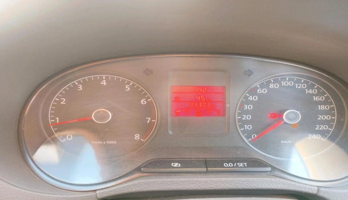 2011 Volkswagen Vento HIGHLINE 1.6 MPI, Petrol, Manual, 84,303 km, interior