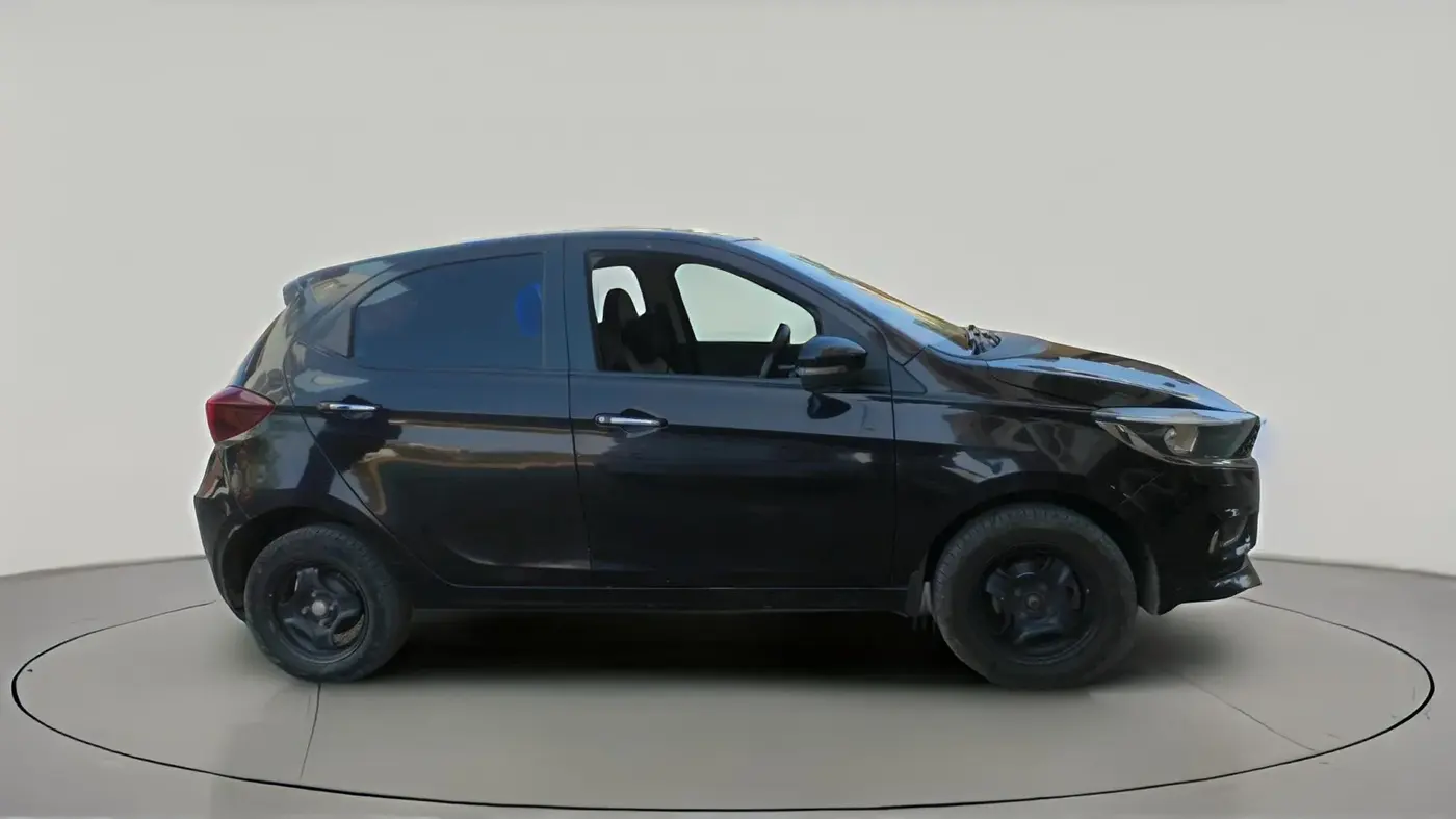 2022 Tata Tiago XZ PLUS CNG, CNG, Manual, 1,47,983 km, exterior