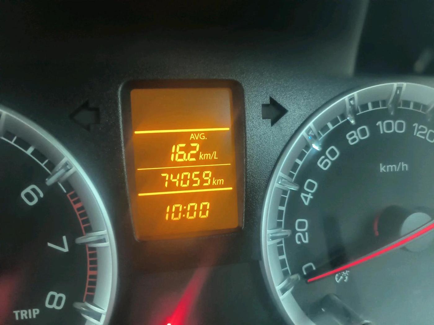 2016 Maruti Ertiga VXI, Petrol, Manual, 74,059 km, interior