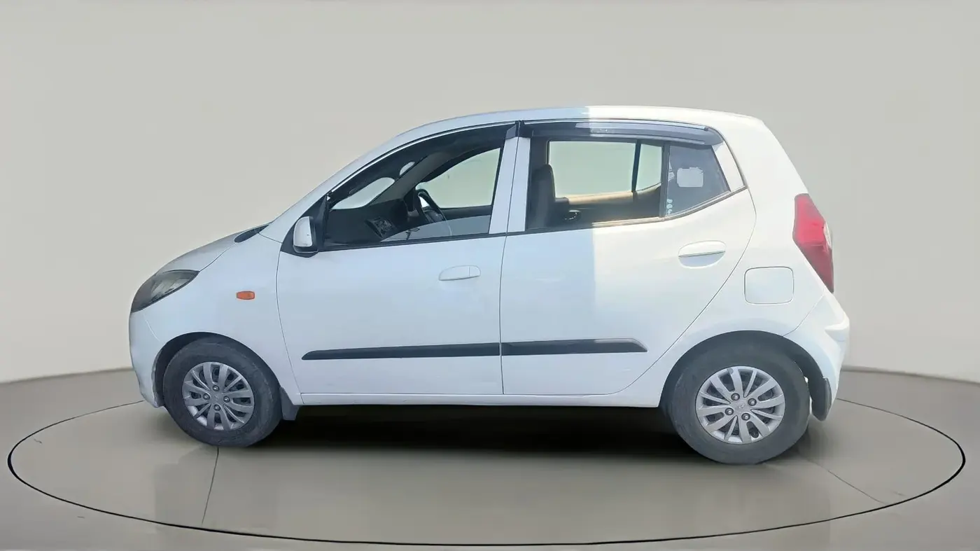 2013 Hyundai i10 SPORTZ 1.1, Petrol, Manual, 93,907 km, exterior