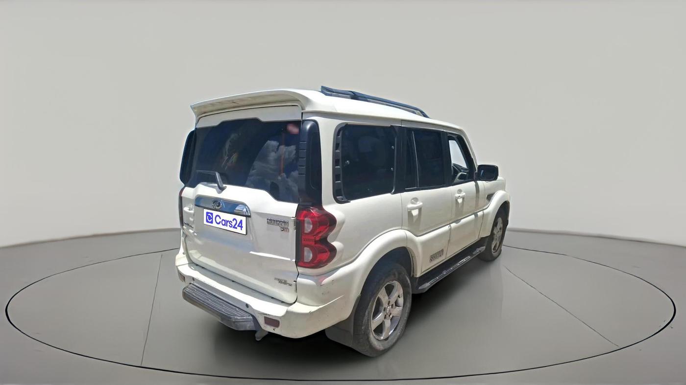 2018 Mahindra Scorpio S11 2WD, Diesel, Manual, 1,97,698 km, exterior