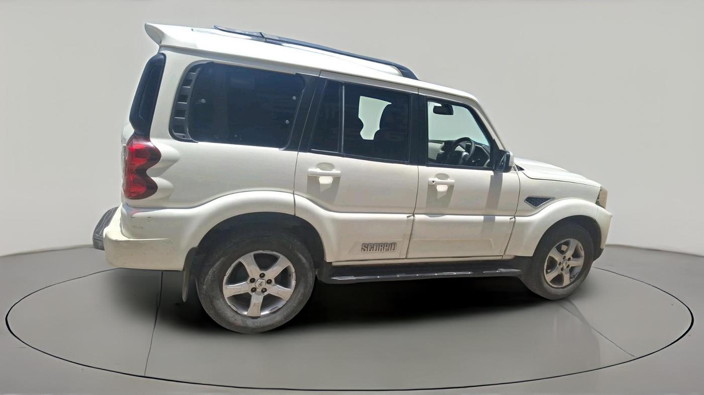 2018 Mahindra Scorpio S11 2WD, Diesel, Manual, 1,97,698 km, exterior