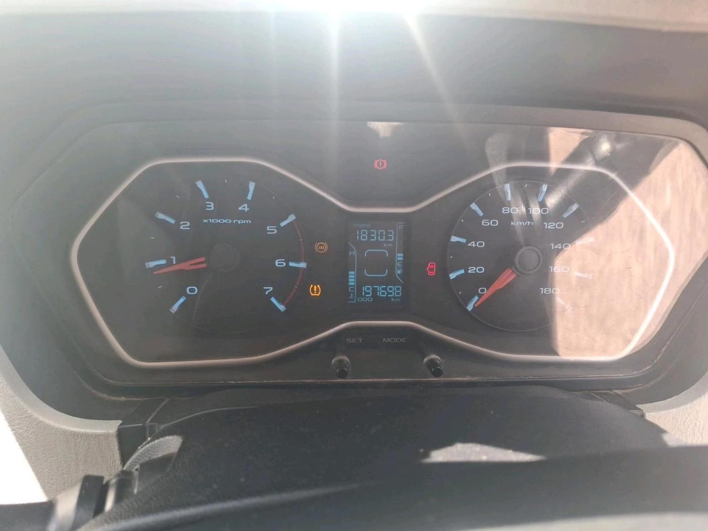 2018 Mahindra Scorpio S11 2WD, Diesel, Manual, 1,97,698 km, interior
