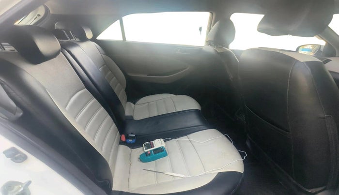 2016 Hyundai Elite i20 ASTA 1.2, CNG, Manual, 98,279 km, interior