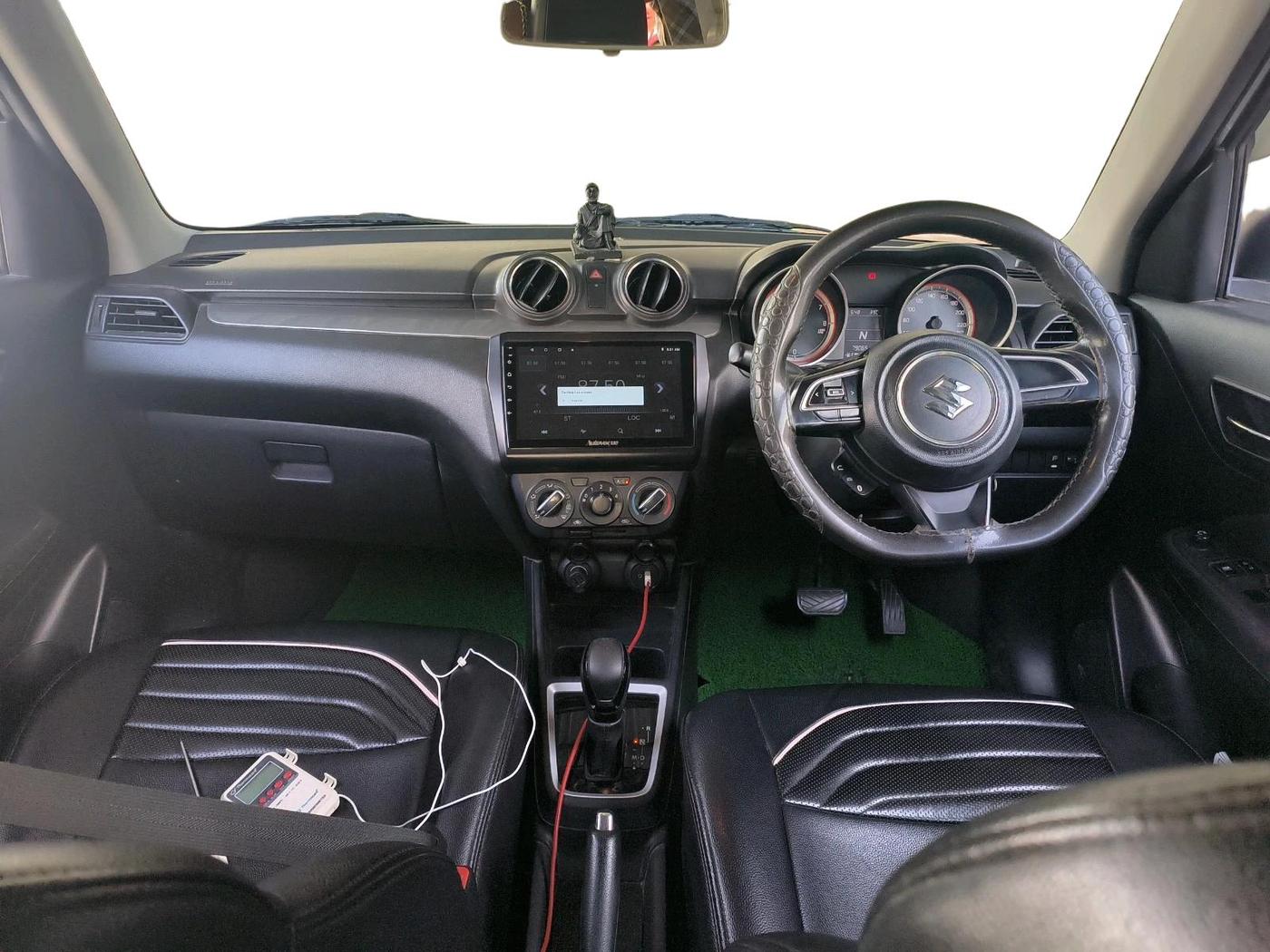 2020 Maruti Swift VXI AMT, Petrol, Automatic, 79,065 km, interior