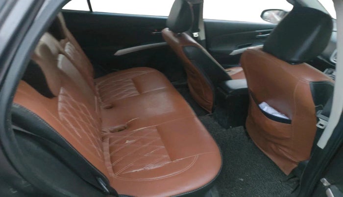 2017 Maruti S Cross ZETA 1.3, Diesel, Manual, 1,22,484 km, interior