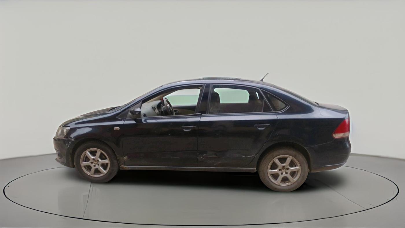 2013 Volkswagen Vento HIGHLINE DIESEL 1.6, Diesel, Manual, 1,04,914 km, exterior