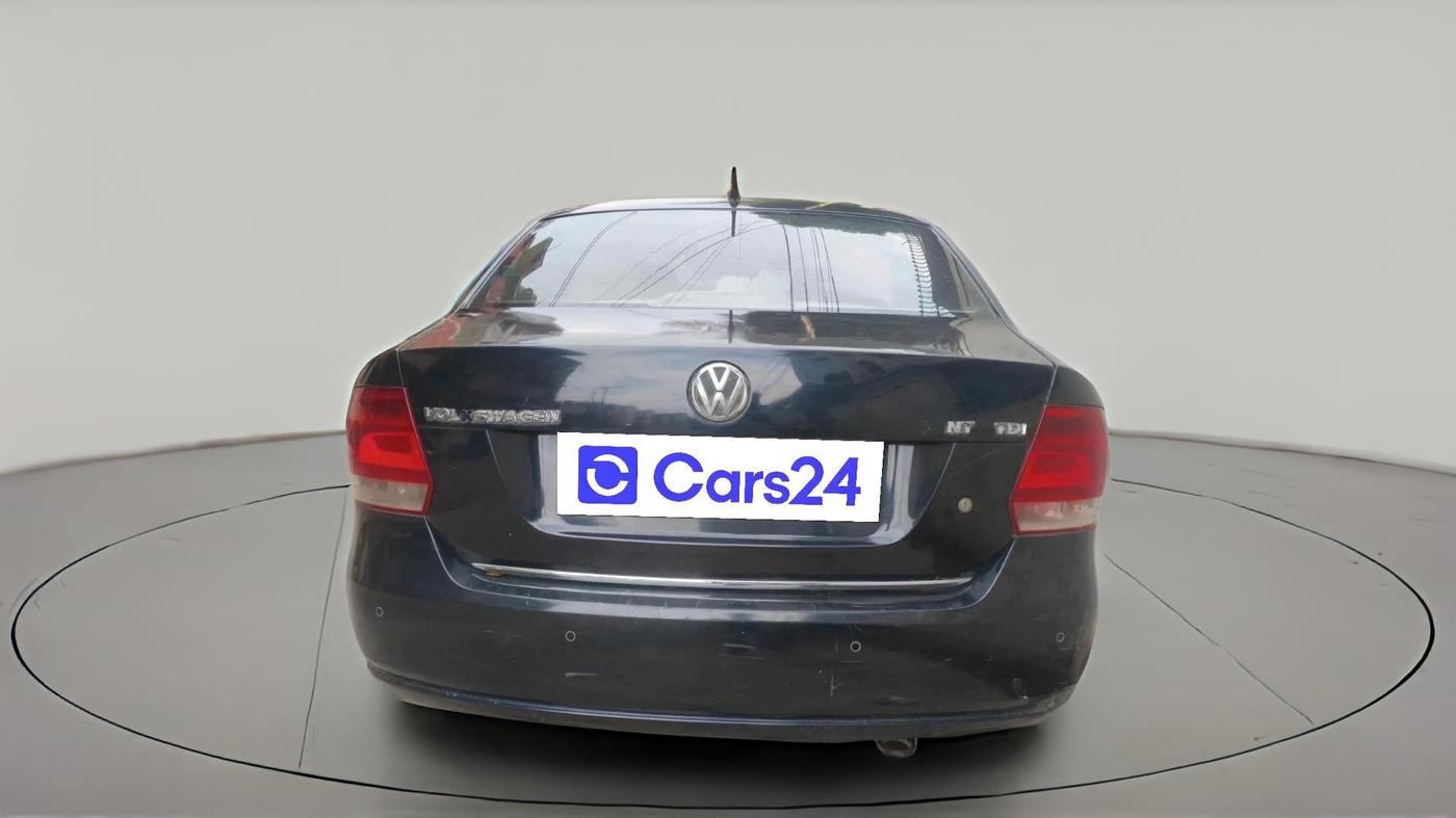 2013 Volkswagen Vento HIGHLINE DIESEL 1.6, Diesel, Manual, 1,04,914 km, exterior