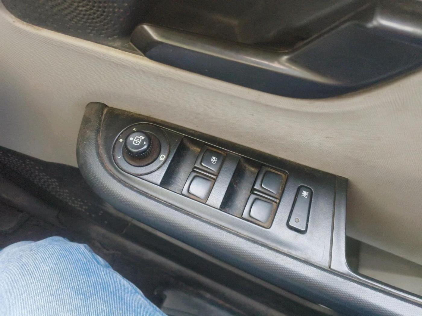 2023 Tata ALTROZ XM PLUS SUNROOF, CNG, Manual, 47,814 km, interior