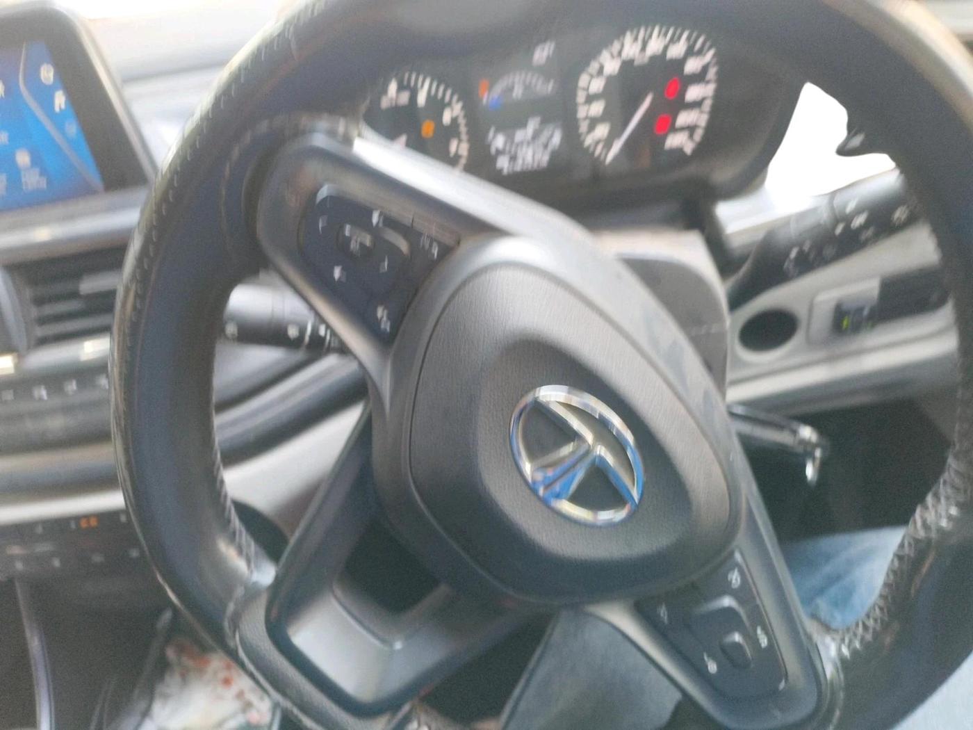 2023 Tata ALTROZ XM PLUS SUNROOF, CNG, Manual, 47,814 km, interior