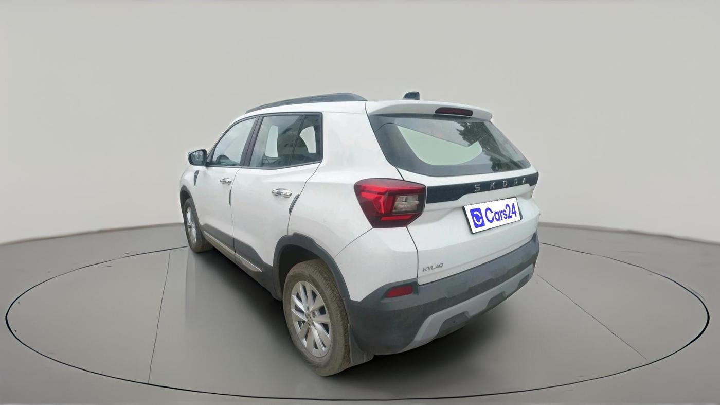2025 Skoda Kylaq Signature Plus AT, Petrol, Automatic, 15,128 km, exterior