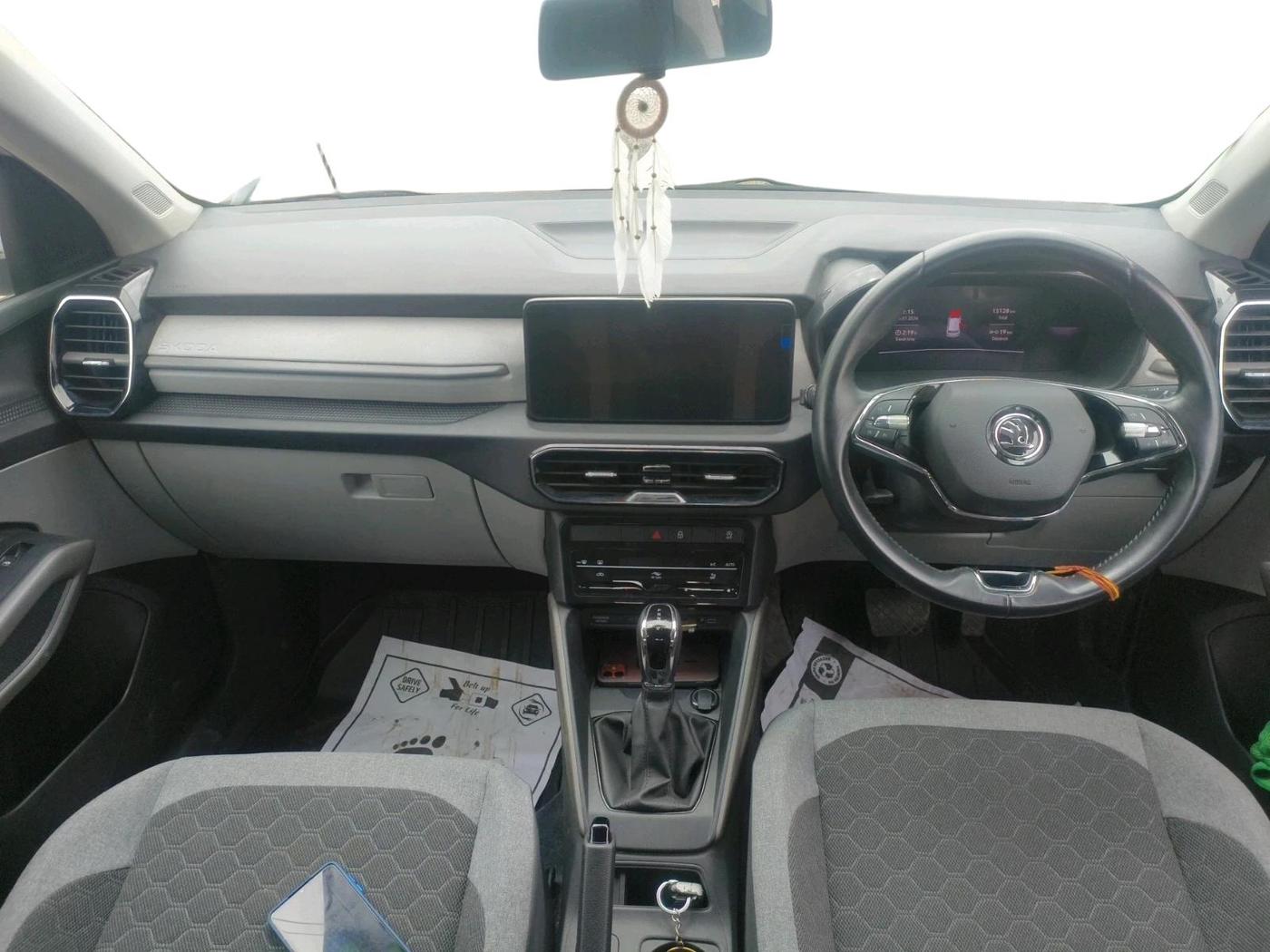 2025 Skoda Kylaq Signature Plus AT, Petrol, Automatic, 15,128 km, interior