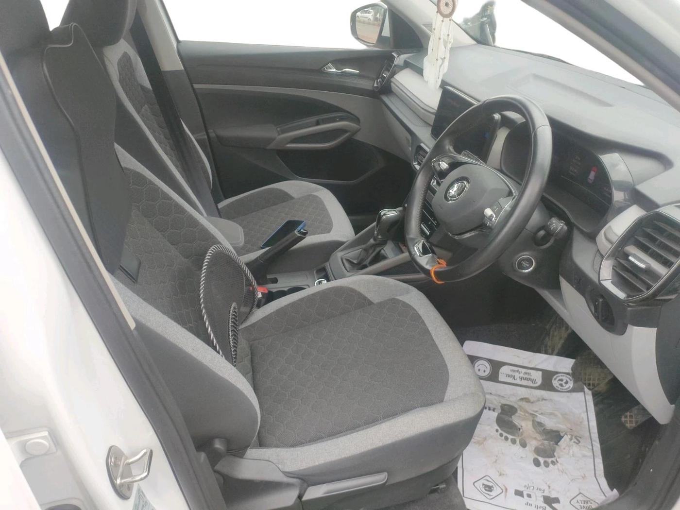 2025 Skoda Kylaq Signature Plus AT, Petrol, Automatic, 15,128 km, interior