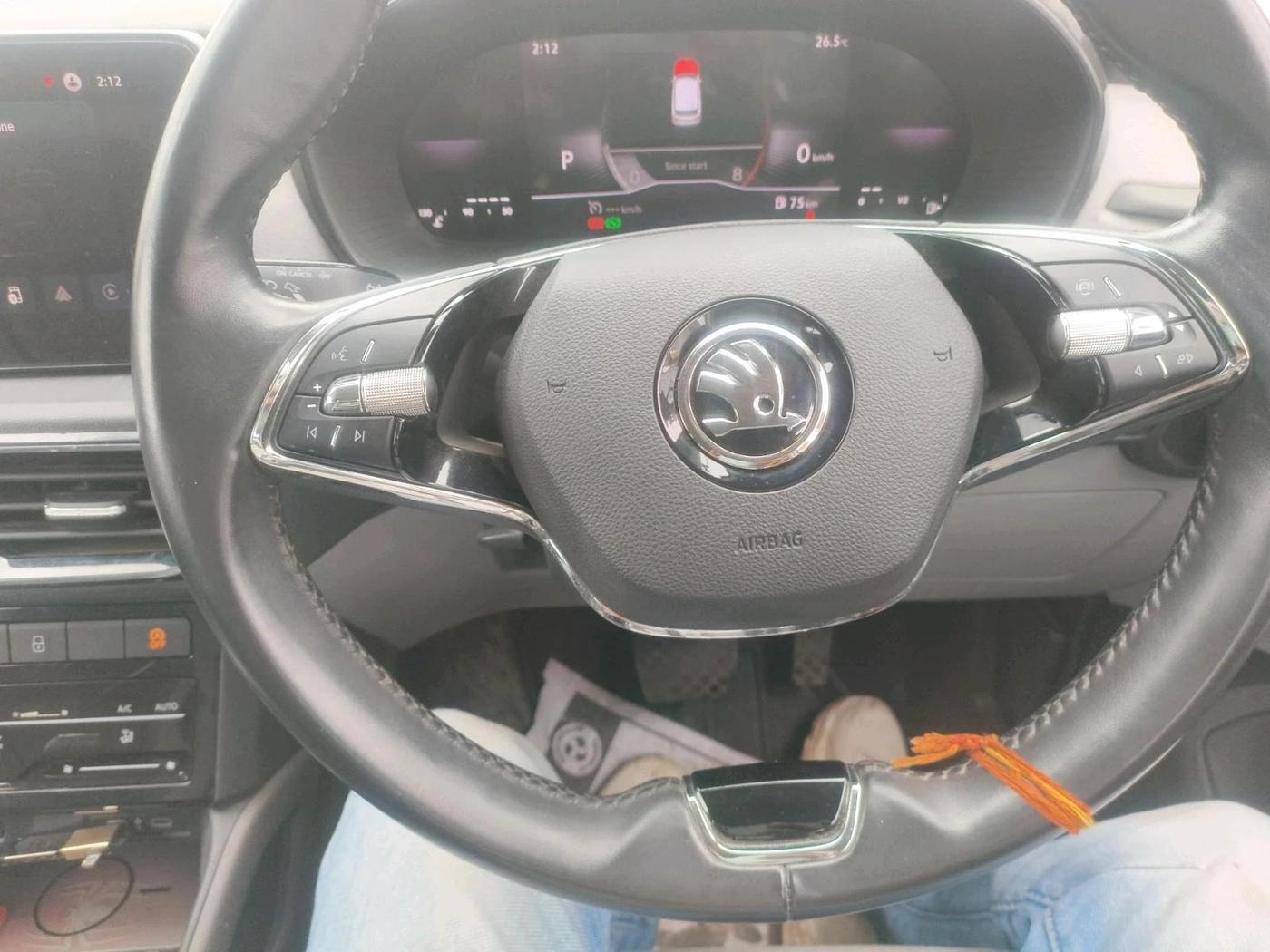 2025 Skoda Kylaq Signature Plus AT, Petrol, Automatic, 15,128 km, interior
