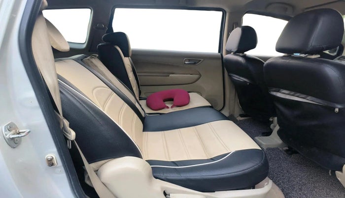 2012 Maruti Ertiga ZDI, Diesel, Manual, 2,04,212 km, interior
