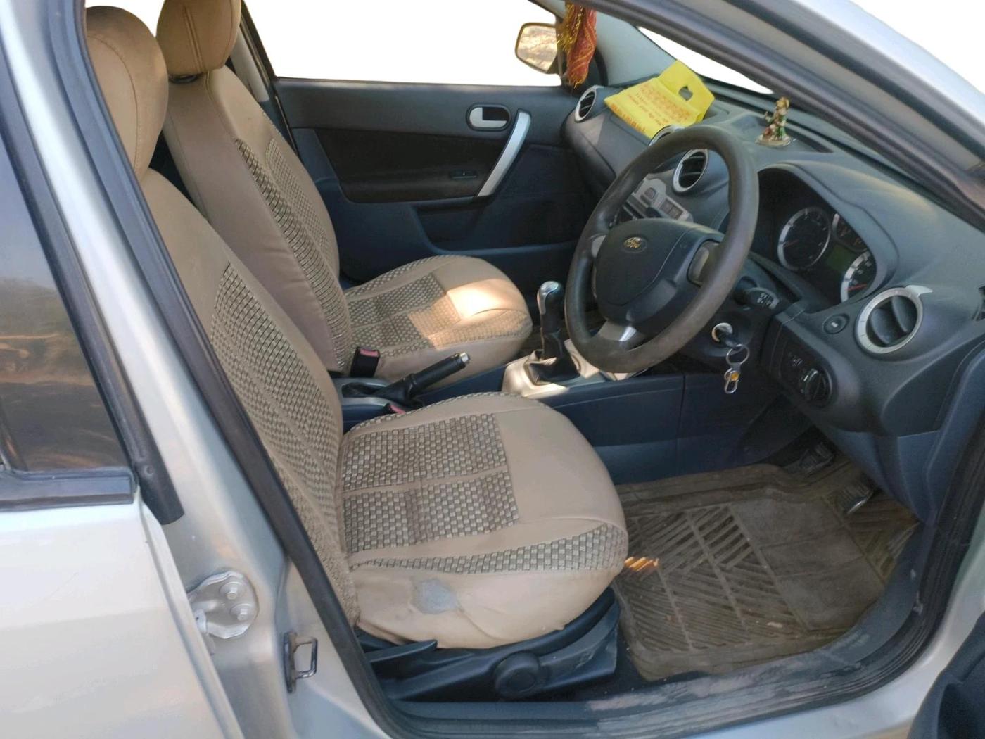 2011 Ford Fiesta Classic CLXI 1.4 DIESEL, Diesel, Manual, 1,46,160 km, interior