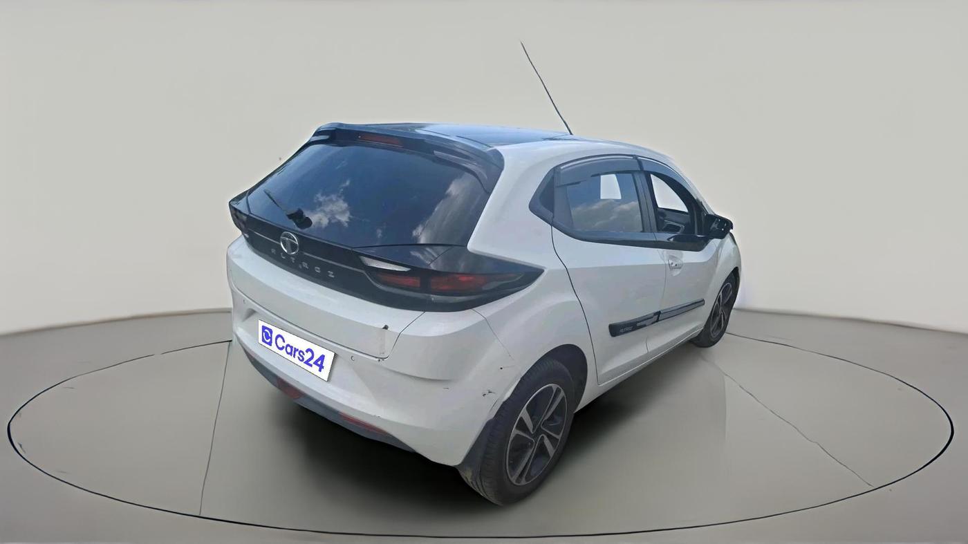 2022 Tata ALTROZ XZ PLUS DIESEL, Diesel, Manual, 1,41,164 km, exterior