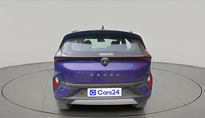 2024 Tata NEXON FEARLESS PURPLE + SUNROOF AMT DUAL TONE 1.5 DIESEL, Diesel, Automatic, 33,748 km, exterior