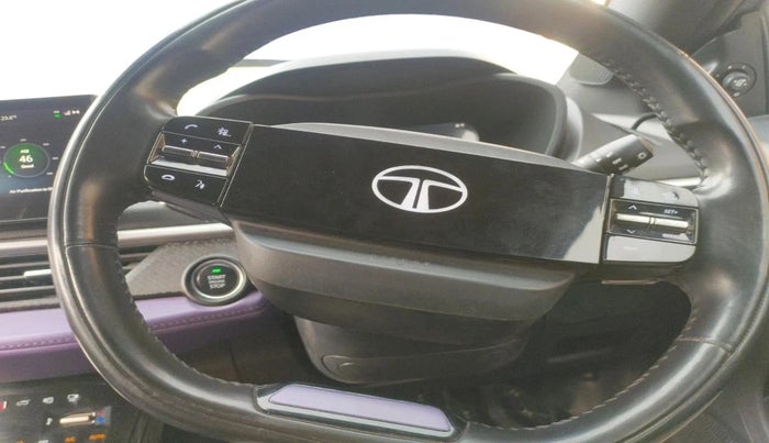 2024 Tata NEXON FEARLESS PURPLE + SUNROOF AMT DUAL TONE 1.5 DIESEL, Diesel, Automatic, 33,748 km, interior