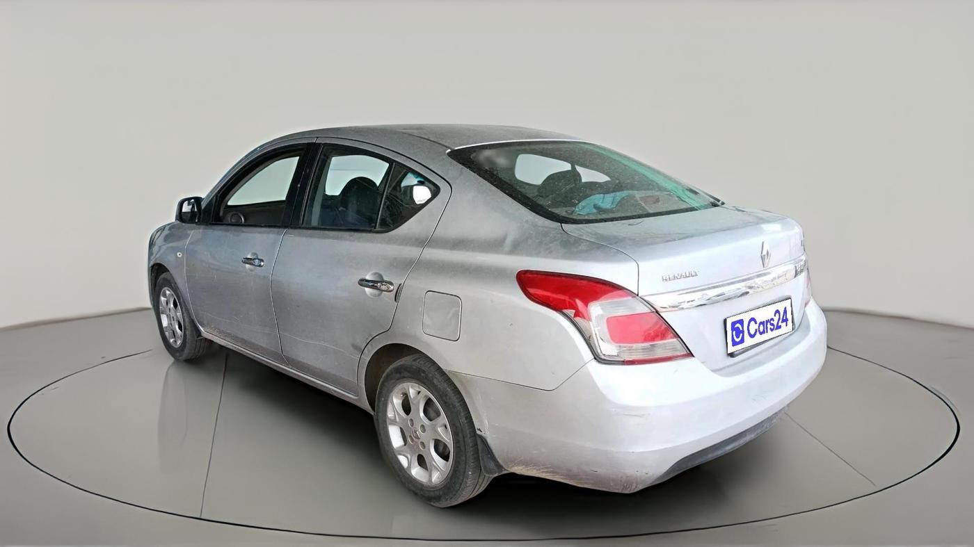 2013 Renault Scala RXL DIESEL, Diesel, Manual, 2,27,633 km, exterior