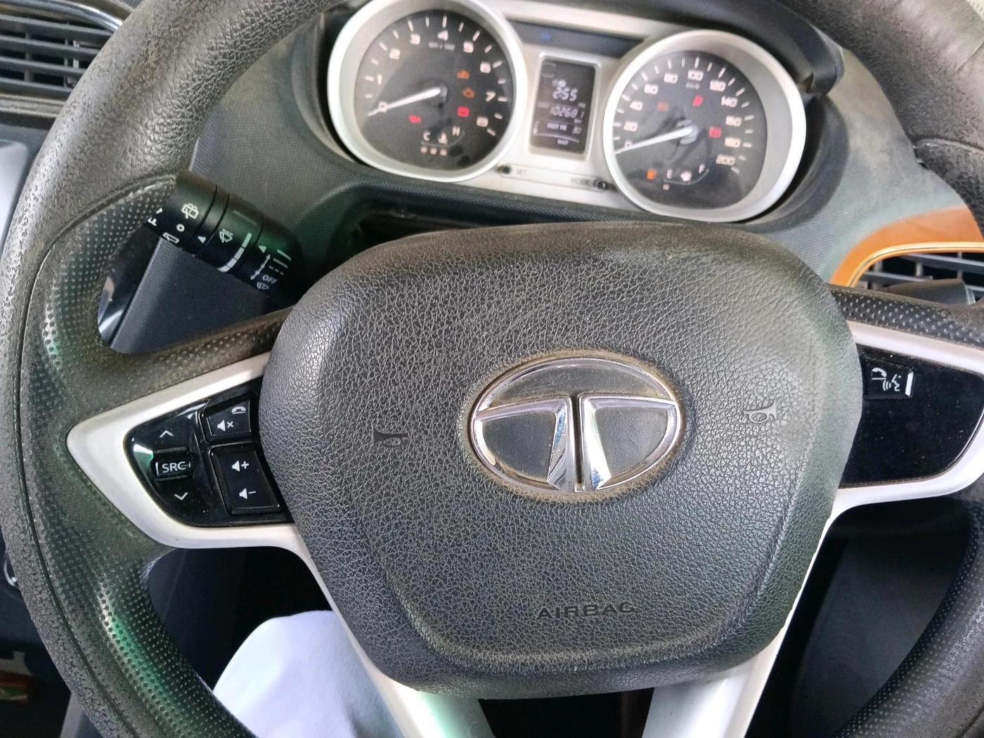 2016 Tata Tiago XZ PETROL, CNG, Manual, 1,02,681 km, interior