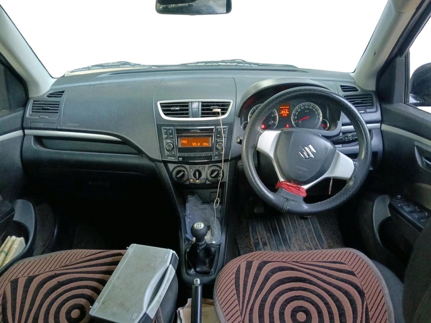 2016 Maruti Swift VDI ABS, Diesel, Manual, 1,84,618 km, interior
