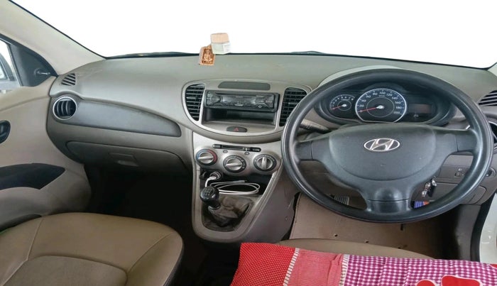 2013 Hyundai i10 ERA 1.1, CNG, Manual, 91,203 km, interior