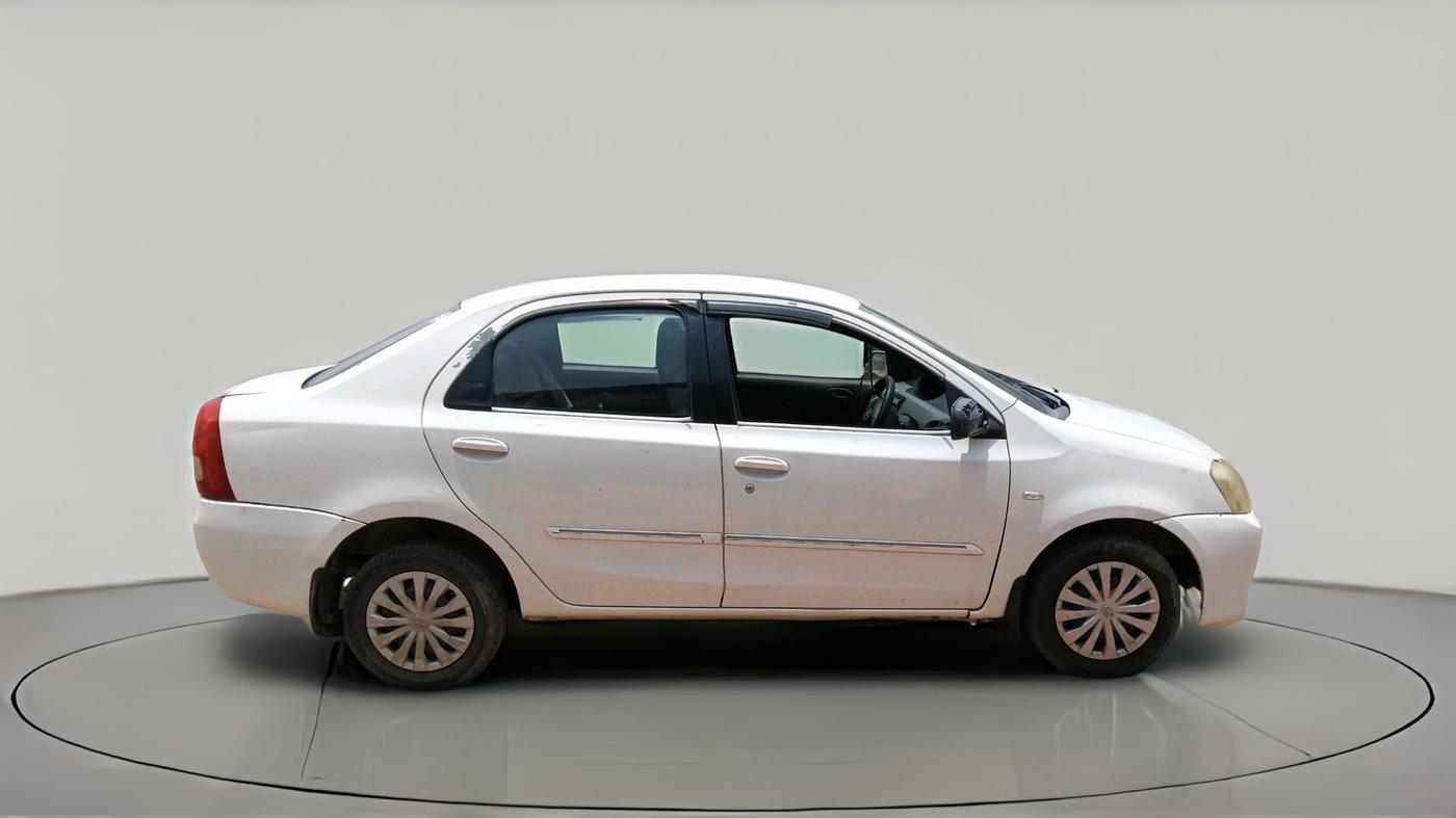 2011 Toyota Etios G, CNG, Manual, 1,50,298 km, exterior