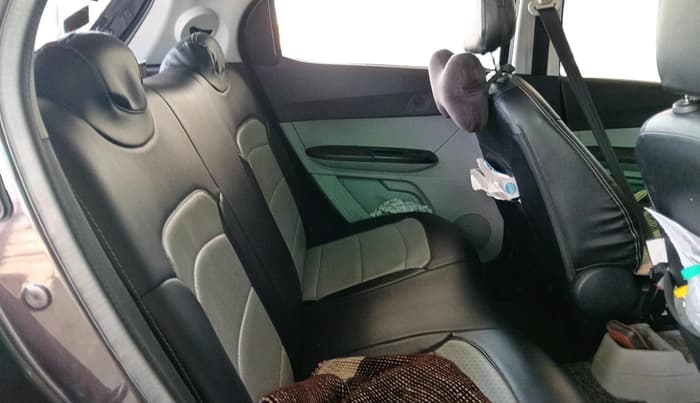 2022 Tata Tiago XT CNG, CNG, Manual, 1,16,871 km, interior