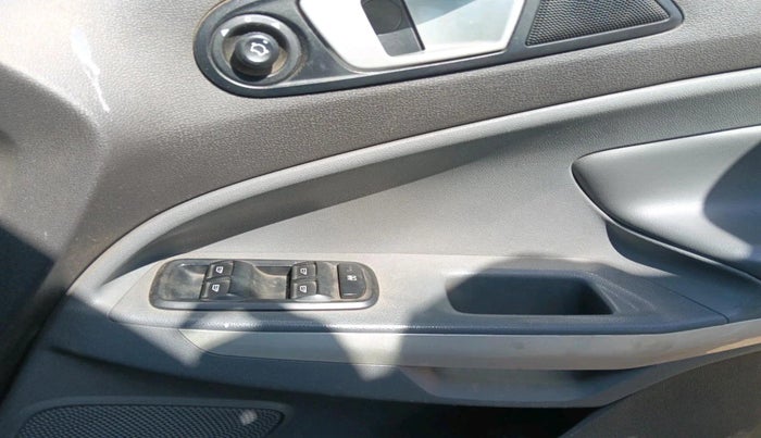 2015 Ford Ecosport TITANIUM 1.0L ECOBOOST, Petrol, Manual, 71,951 km, interior