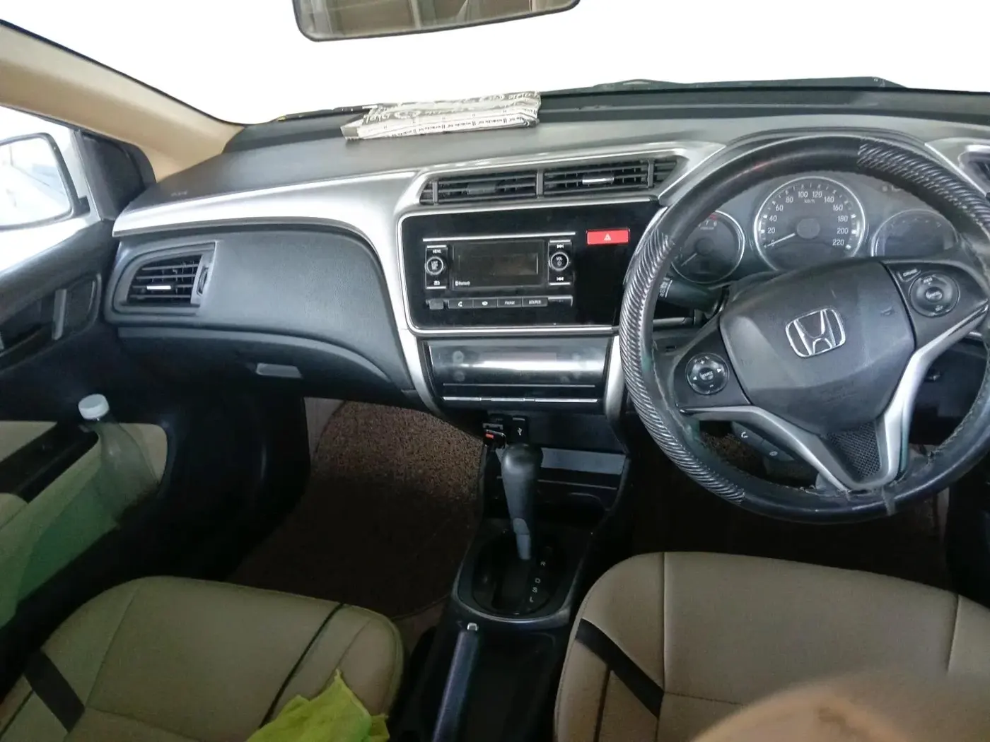 2015 Honda City 1.5L I-VTEC SV CVT, CNG, Automatic, 1,28,833 km, interior