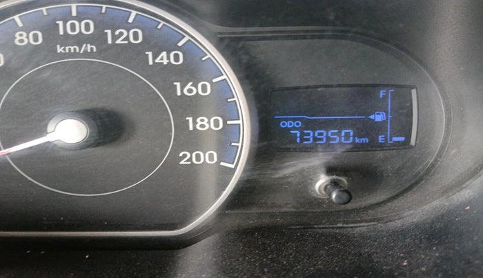 2016 Hyundai i10 SPORTZ 1.1, CNG, Manual, 73,950 km, interior