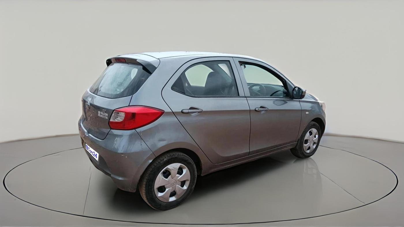 2018 Tata Tiago XT PETROL, CNG, Manual, 1,01,106 km, exterior