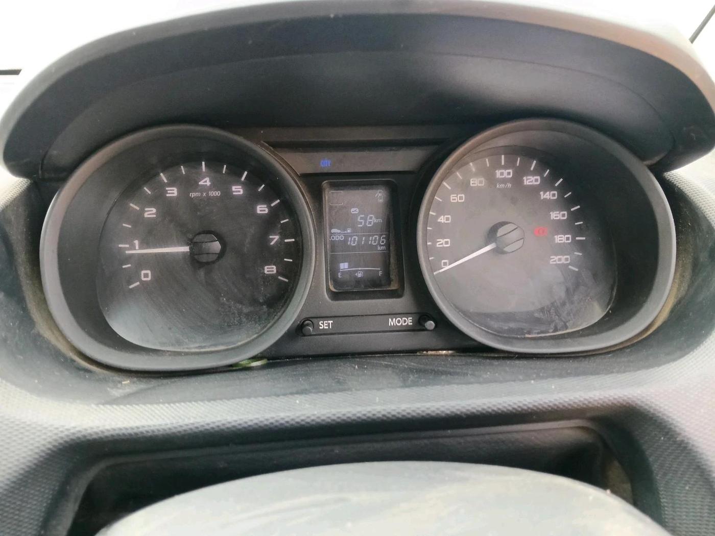 2018 Tata Tiago XT PETROL, CNG, Manual, 1,01,106 km, interior