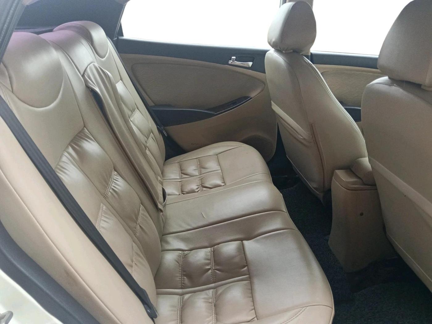 2013 Hyundai Verna FLUIDIC 1.6 VTVT EX, CNG, Manual, 1,10,237 km, interior