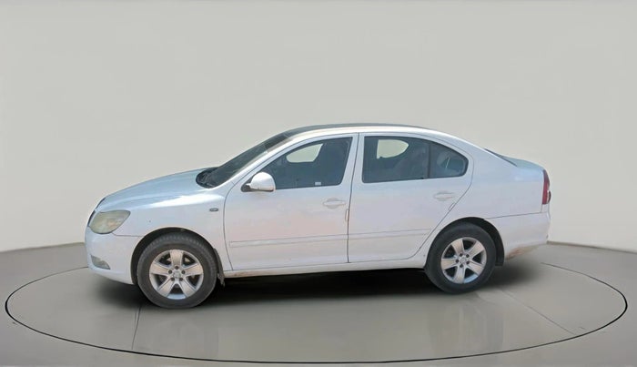 2012 Skoda Laura ELEGANCE 2.0 TDI CR AT, Diesel, Automatic, 1,08,091 km, exterior