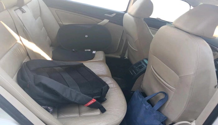 2012 Skoda Laura ELEGANCE 2.0 TDI CR AT, Diesel, Automatic, 1,08,091 km, interior