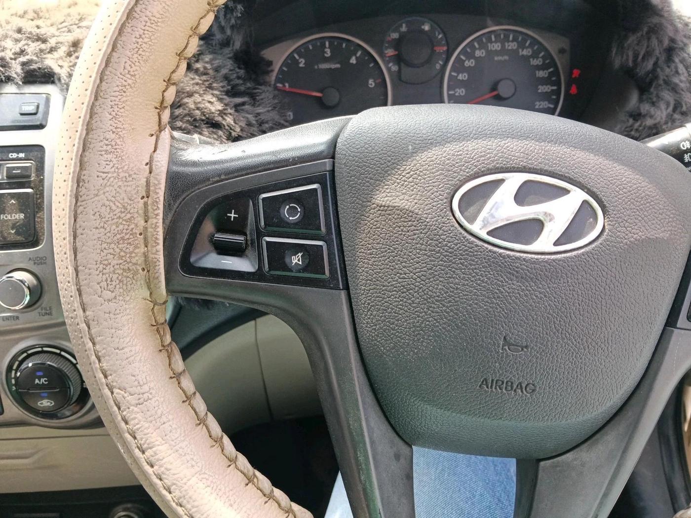 2013 Hyundai i20 SPORTZ 1.4 CRDI, Diesel, Manual, 90,475 km, interior