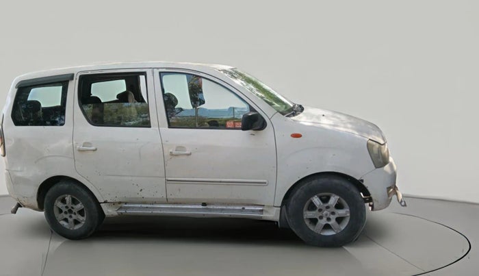 2011 Mahindra Xylo E8, Diesel, Manual, 1,99,042 km, exterior