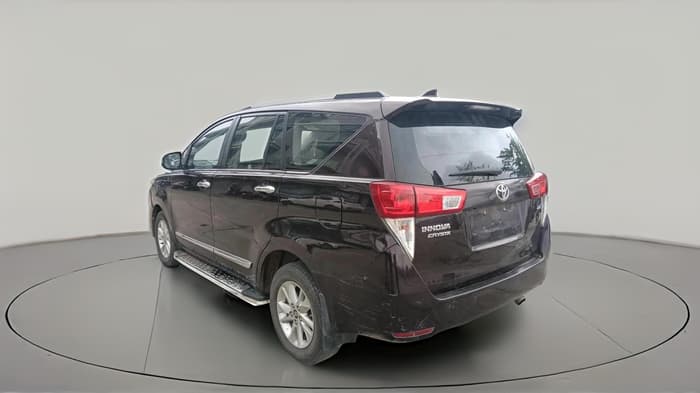 2018 Toyota Innova Crysta 2.4 VX 8 STR, Diesel, Manual, 1,47,719 km, exterior