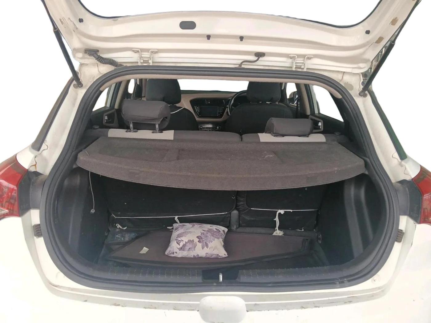 2015 Hyundai Elite i20 ASTA 1.2, Petrol, Manual, 78,104 km, exterior