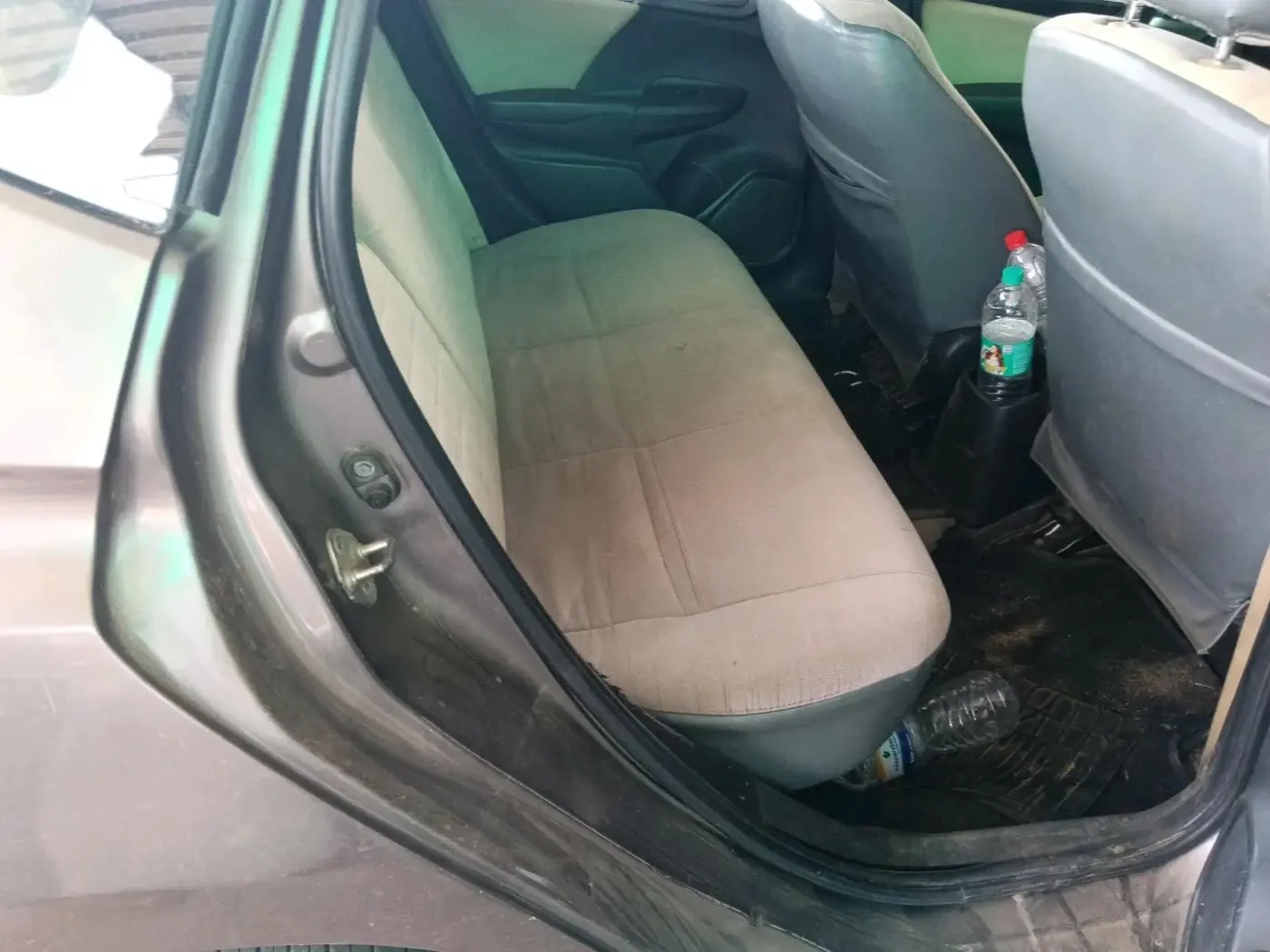 2016 Honda Jazz 1.2L I-VTEC V, CNG, Manual, 1,91,537 km, interior