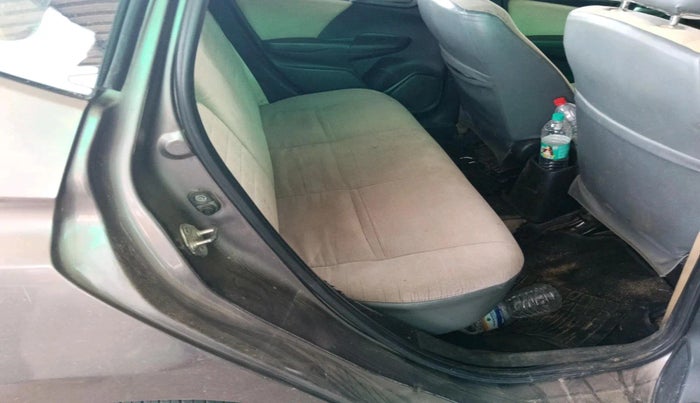 2016 Honda Jazz 1.2L I-VTEC V, CNG, Manual, 1,91,537 km, interior