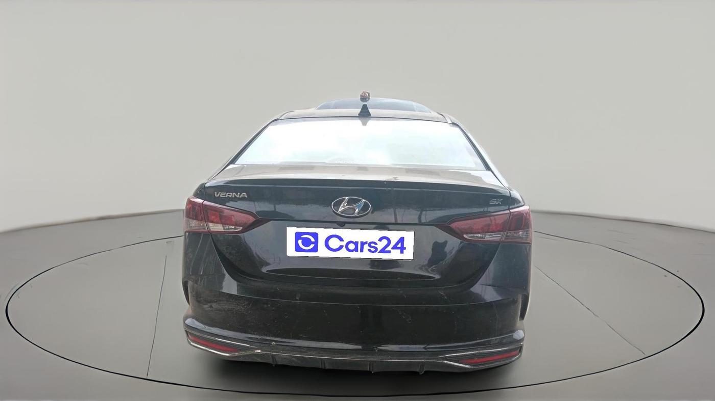 2022 Hyundai Verna SX 1.5 VTVT, Petrol, Manual, 83,663 km, exterior