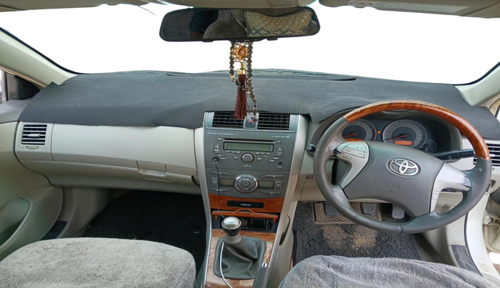 2009 Toyota Corolla Altis J PETROL, CNG, Manual, 1,27,073 km, interior
