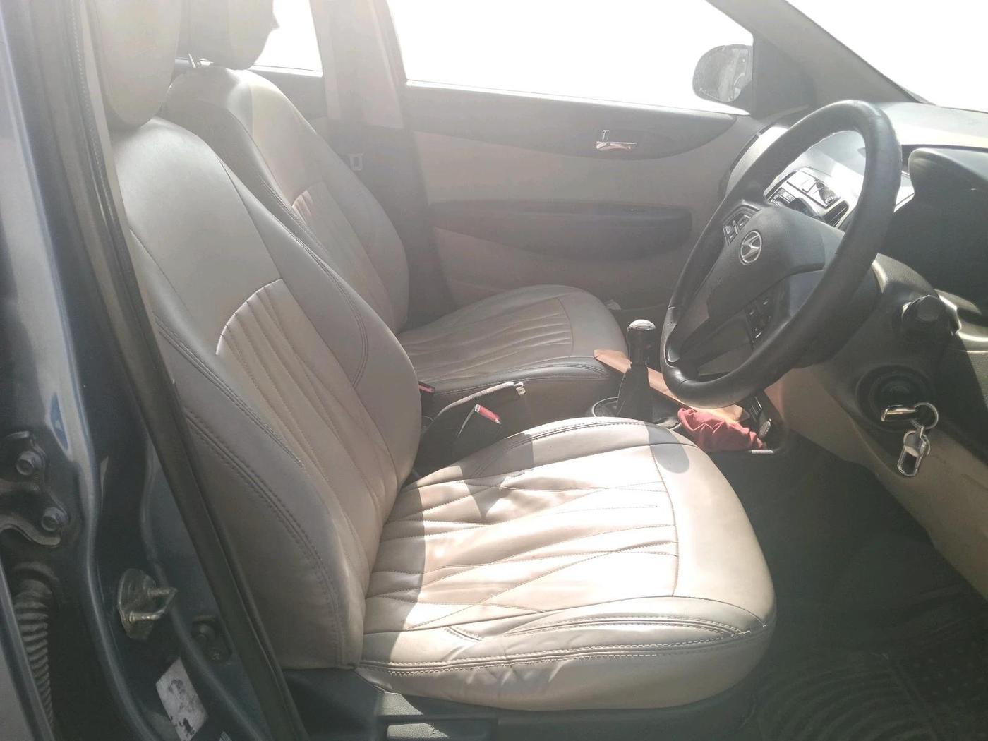 2012 Hyundai i20 SPORTZ 1.2, Petrol, Manual, 69,373 km, interior