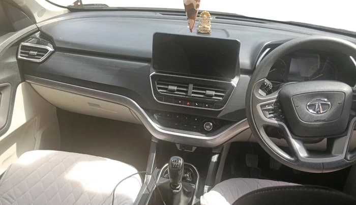 2023 Tata Safari XT PLUS, Diesel, Manual, 51,795 km, interior